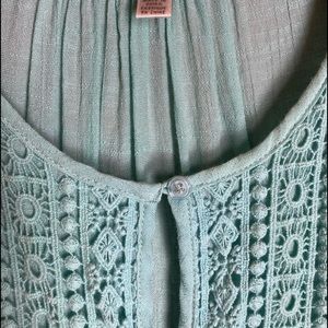 Boho chic sleeveless top